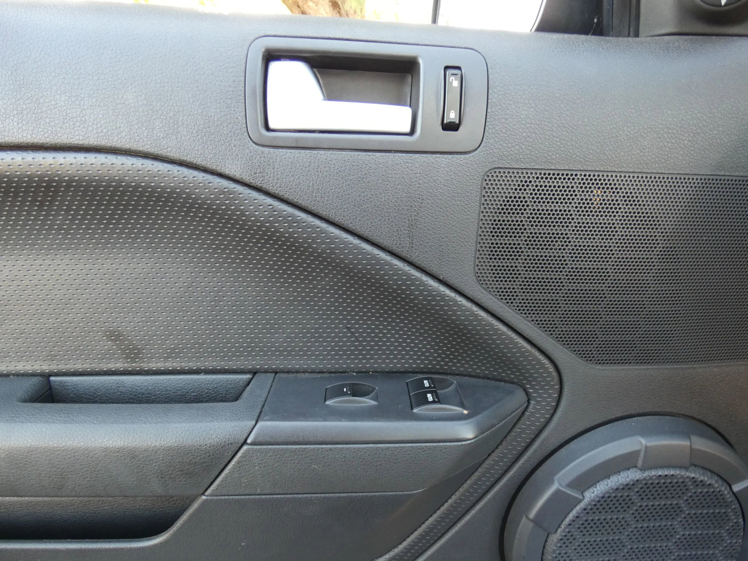 Used 2007 Ford Mustang GT Premium image 43