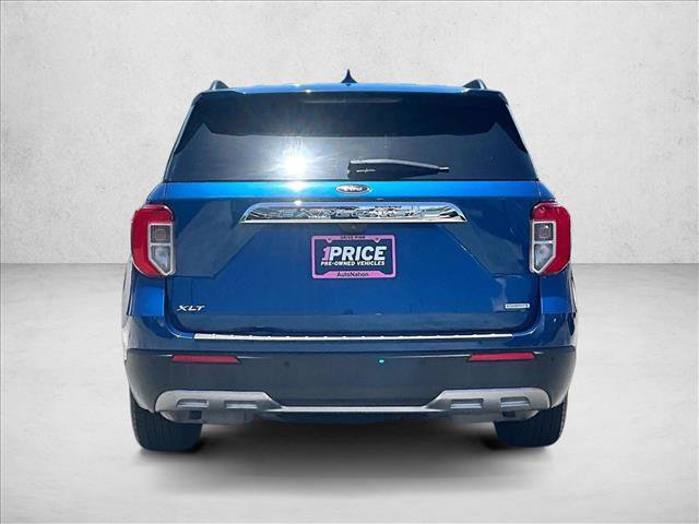 Used 2020 Ford Explorer XLT w/ Equipment Group 202A RWD image 4