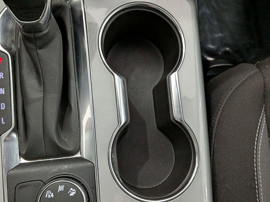 Used 2025 Chevrolet Blazer LT image 21