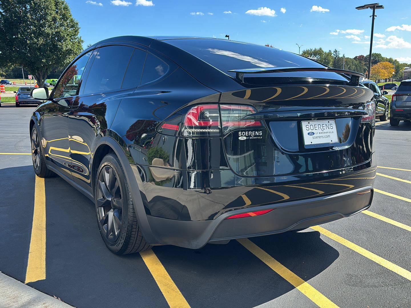 Used 2024 Tesla Model X AWD/4WD image 28