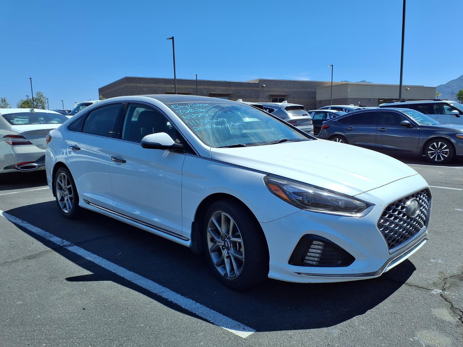 Used 2018 Hyundai Sonata Limited FWD image 2