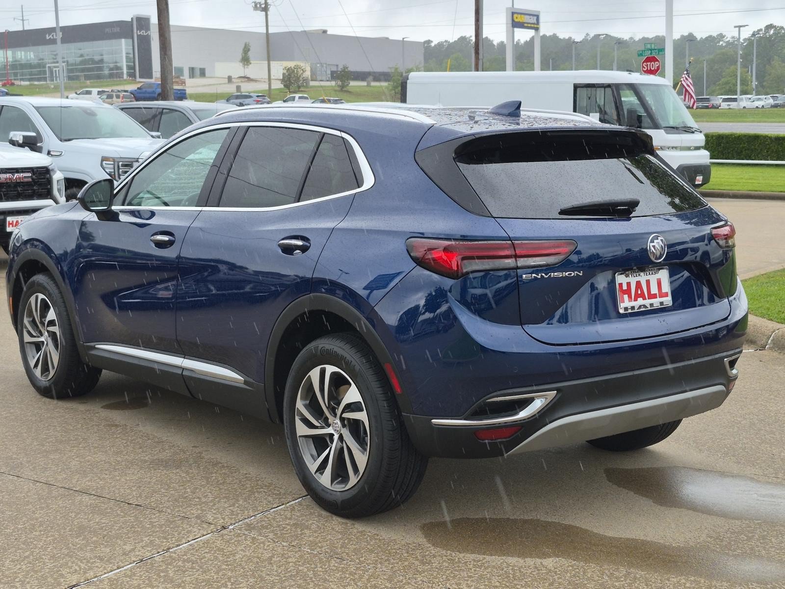 Used 2023 Buick Envision Essence FWD image 4