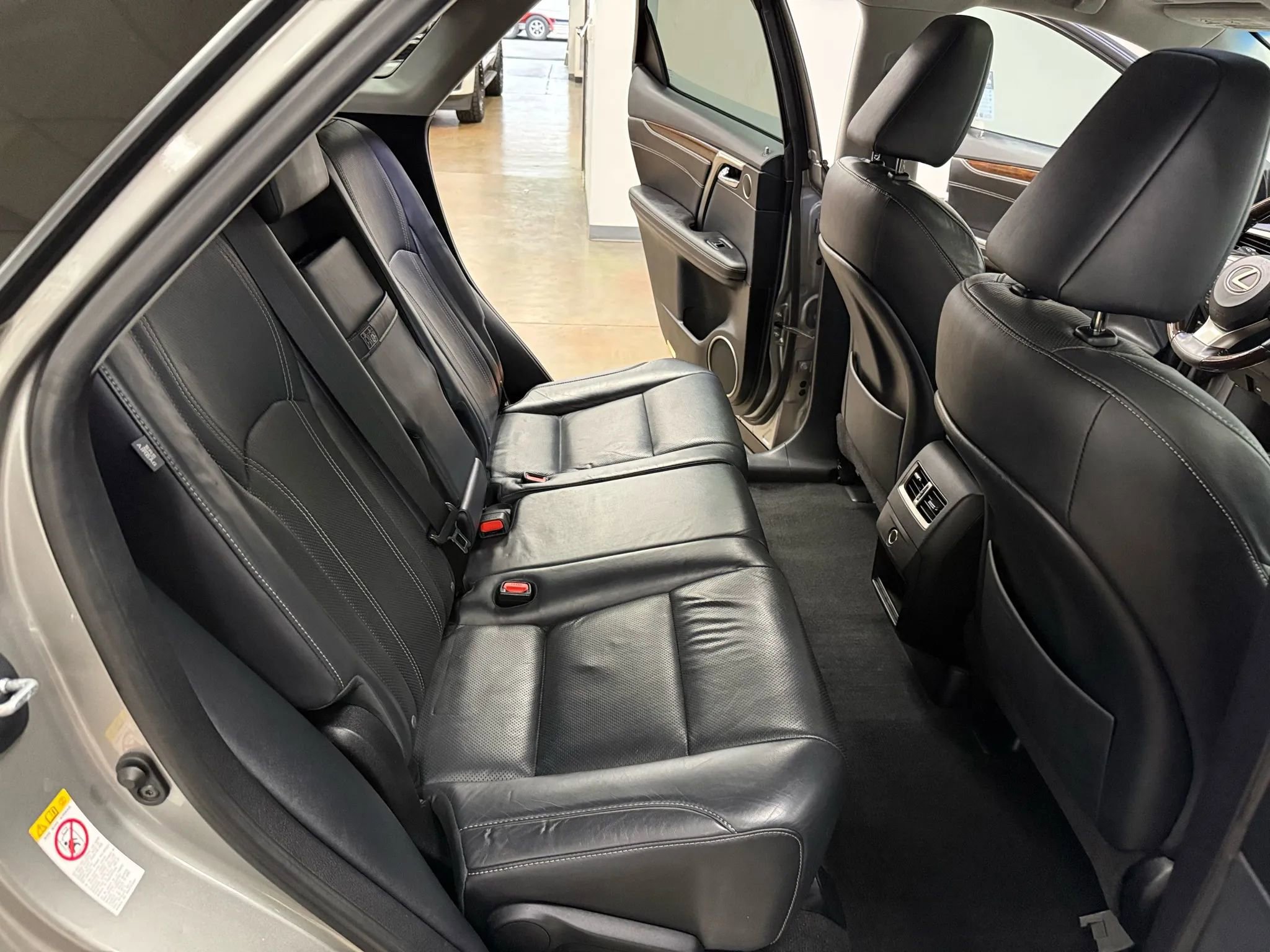 Used 2018 Lexus RX 450h AWD w/ Premium Package image 13