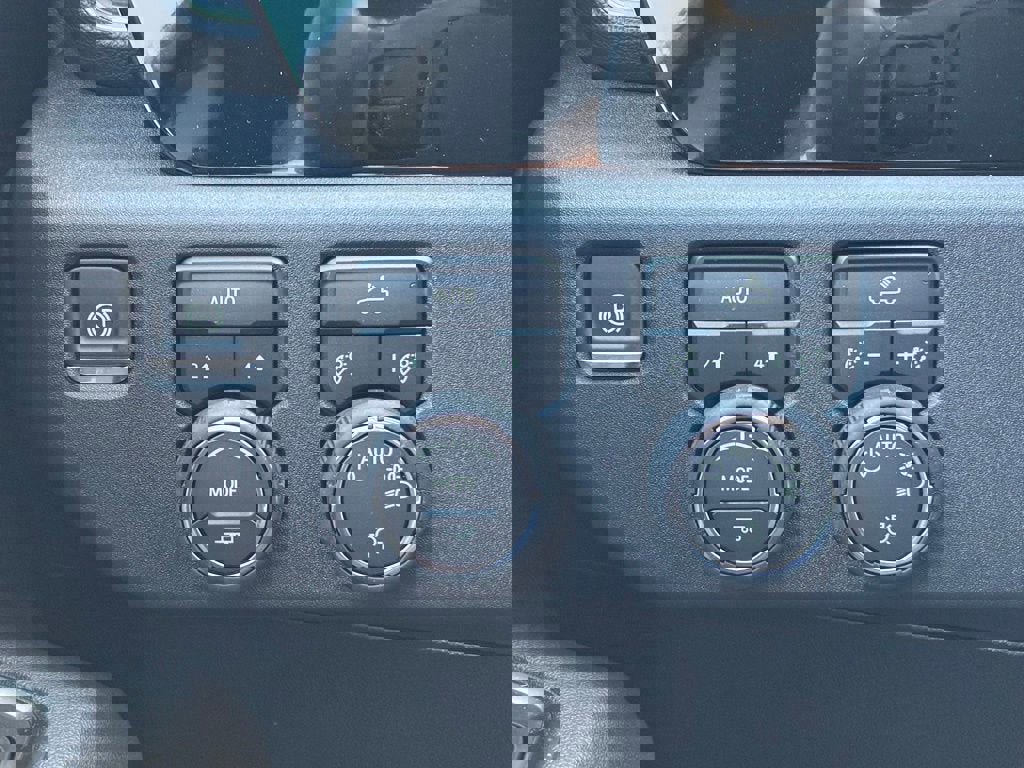 New 2026 Chevrolet Silverado 1500 LT image 21