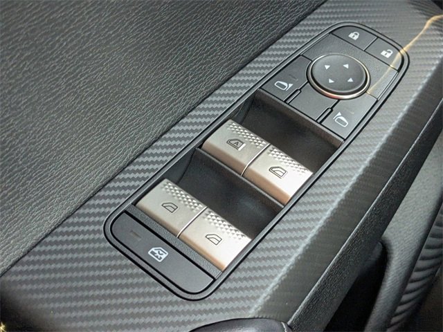 New 2025 Mitsubishi Outlander ES image 22