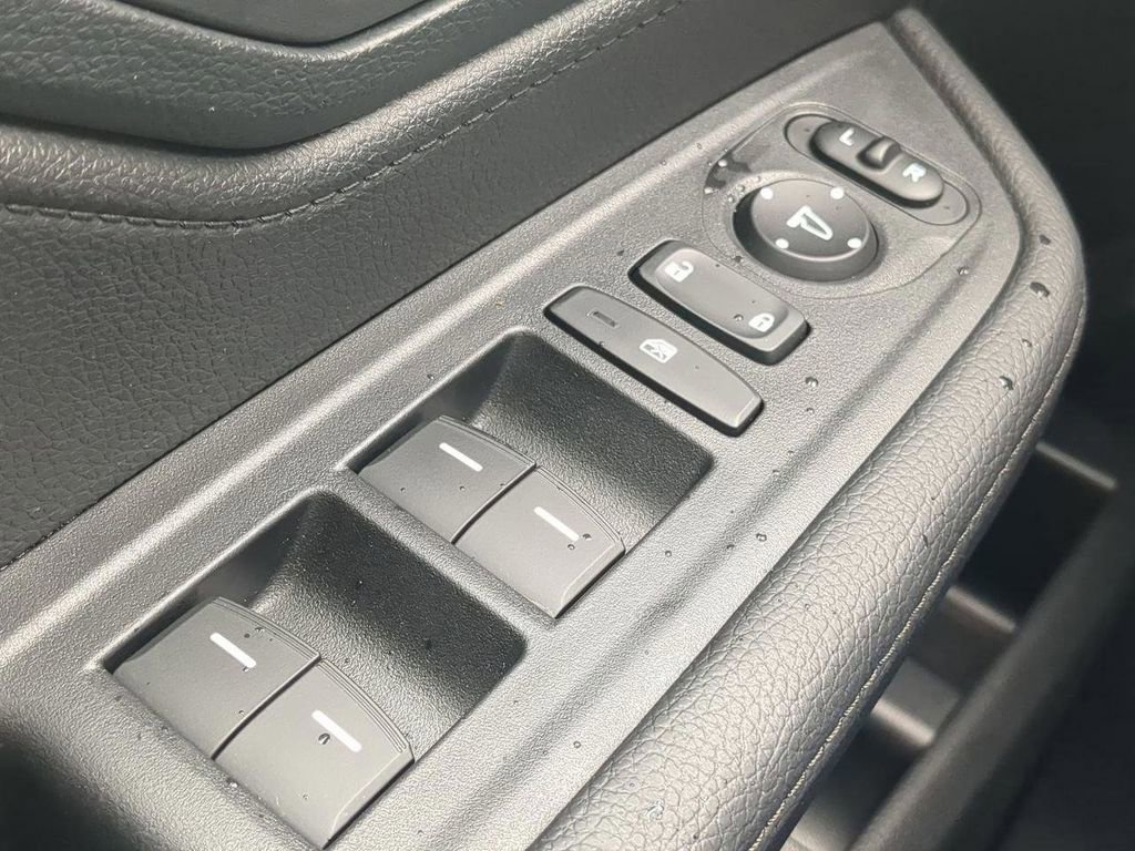 Used 2023 Honda Odyssey EX-L image 20
