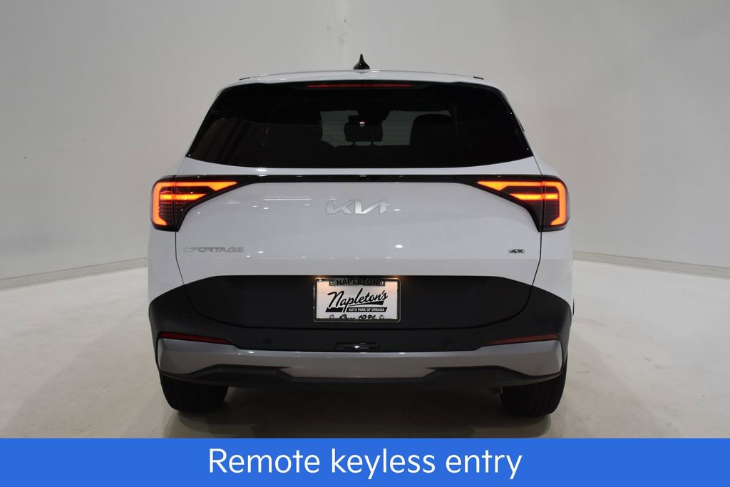 New 2026 Kia Sportage LX image 5