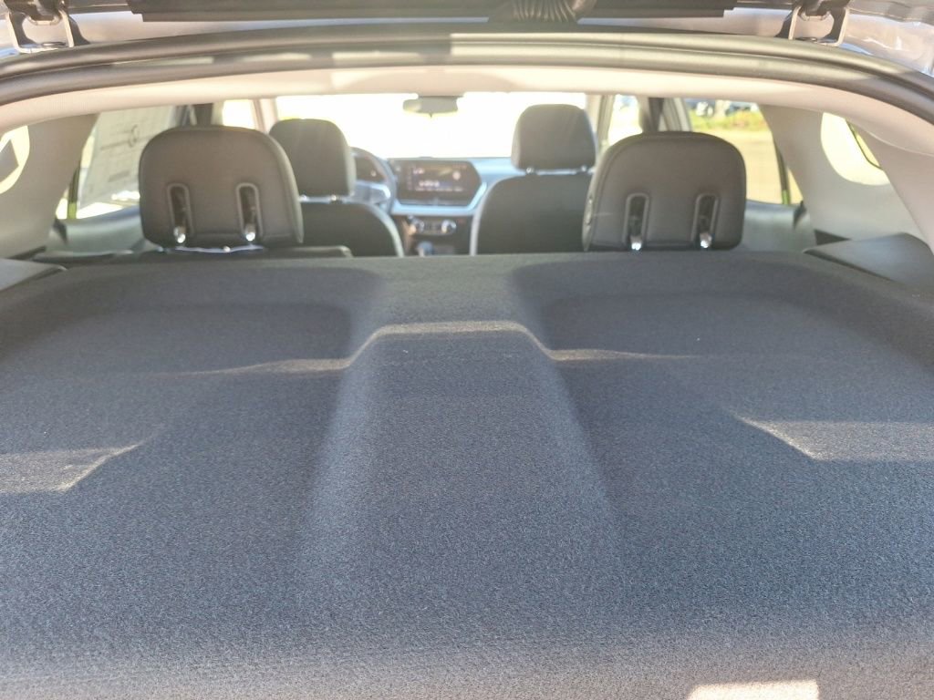 New 2026 Chevrolet Trax LT w/ Driver Confidence Package image 13