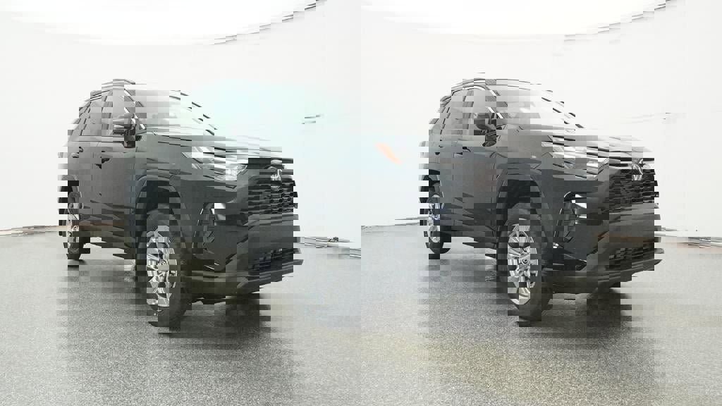 New 2025 Toyota RAV4 XLE image 29