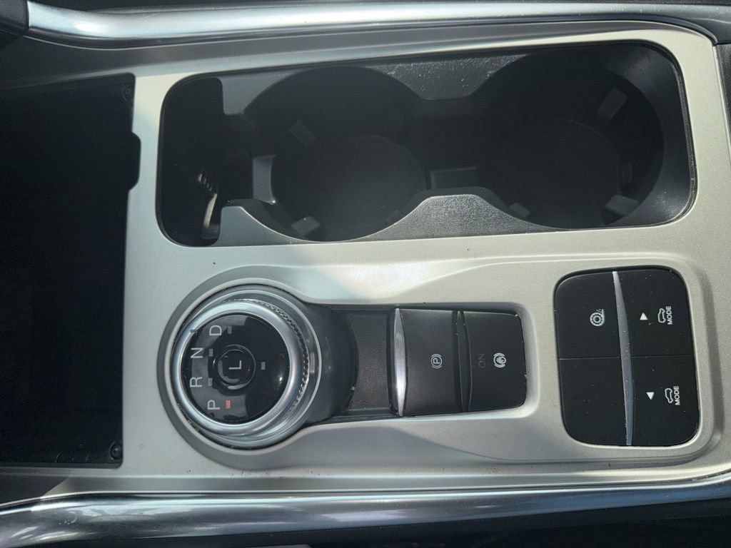 Used 2023 Ford Explorer Limited w/ Equipment Group 301A image 31