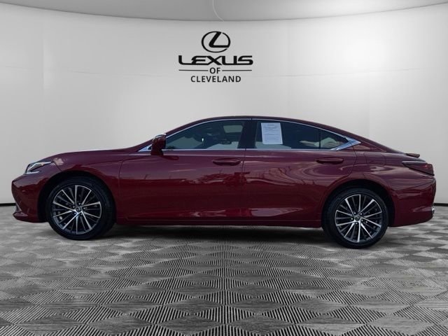 Used 2022 Lexus ES 250 w/ Premium Package AWD/4WD image 3