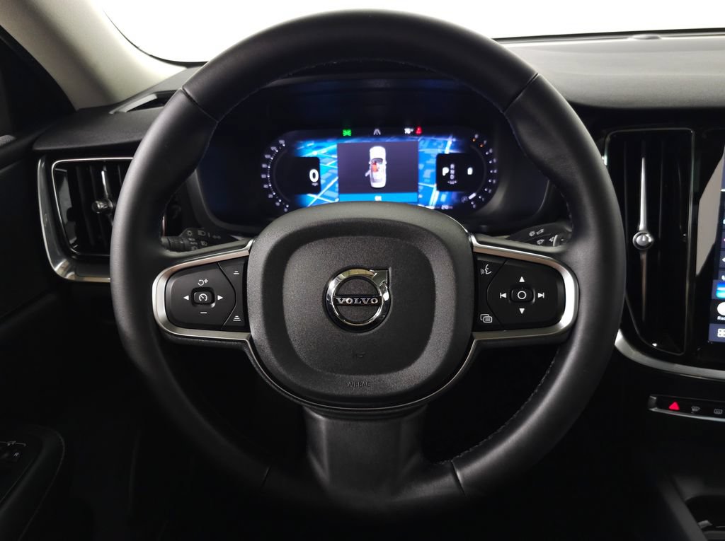 Certified 2025 Volvo S60 B5 Core w/ Climate Package AWD/4WD image 18