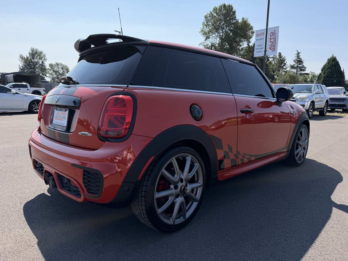Used 2019 MINI Cooper John Cooper Works w/ Storage Package FWD image 8