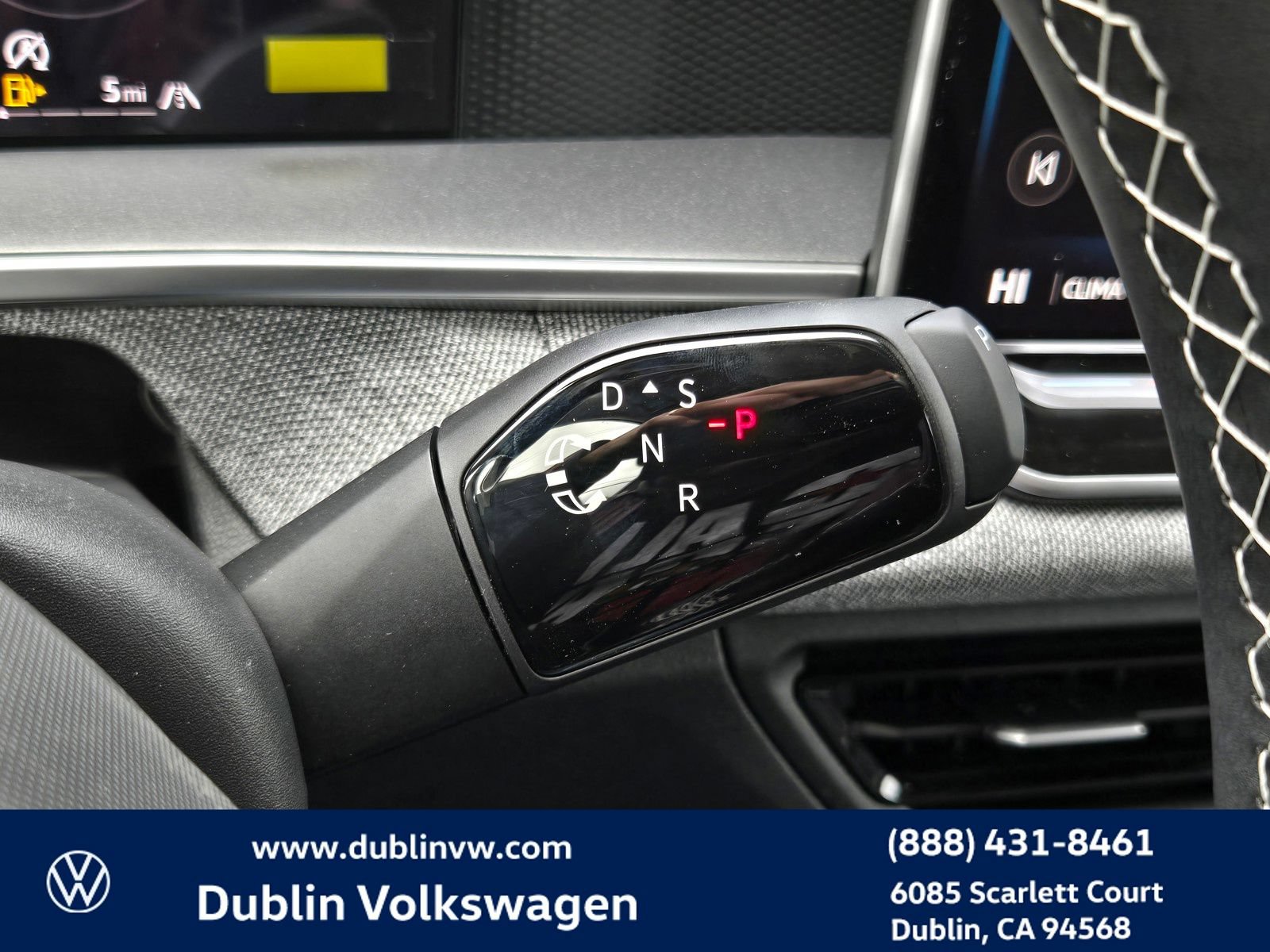 New 2026 Volkswagen Tiguan S AWD/4WD image 17