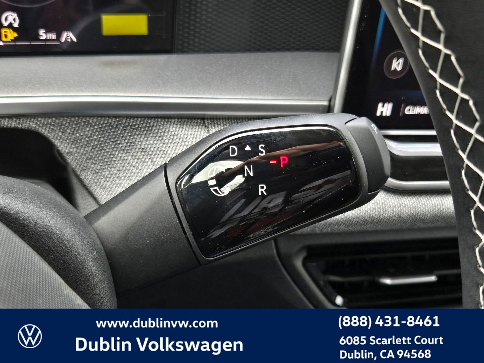 New 2026 Volkswagen Tiguan S AWD/4WD image 17