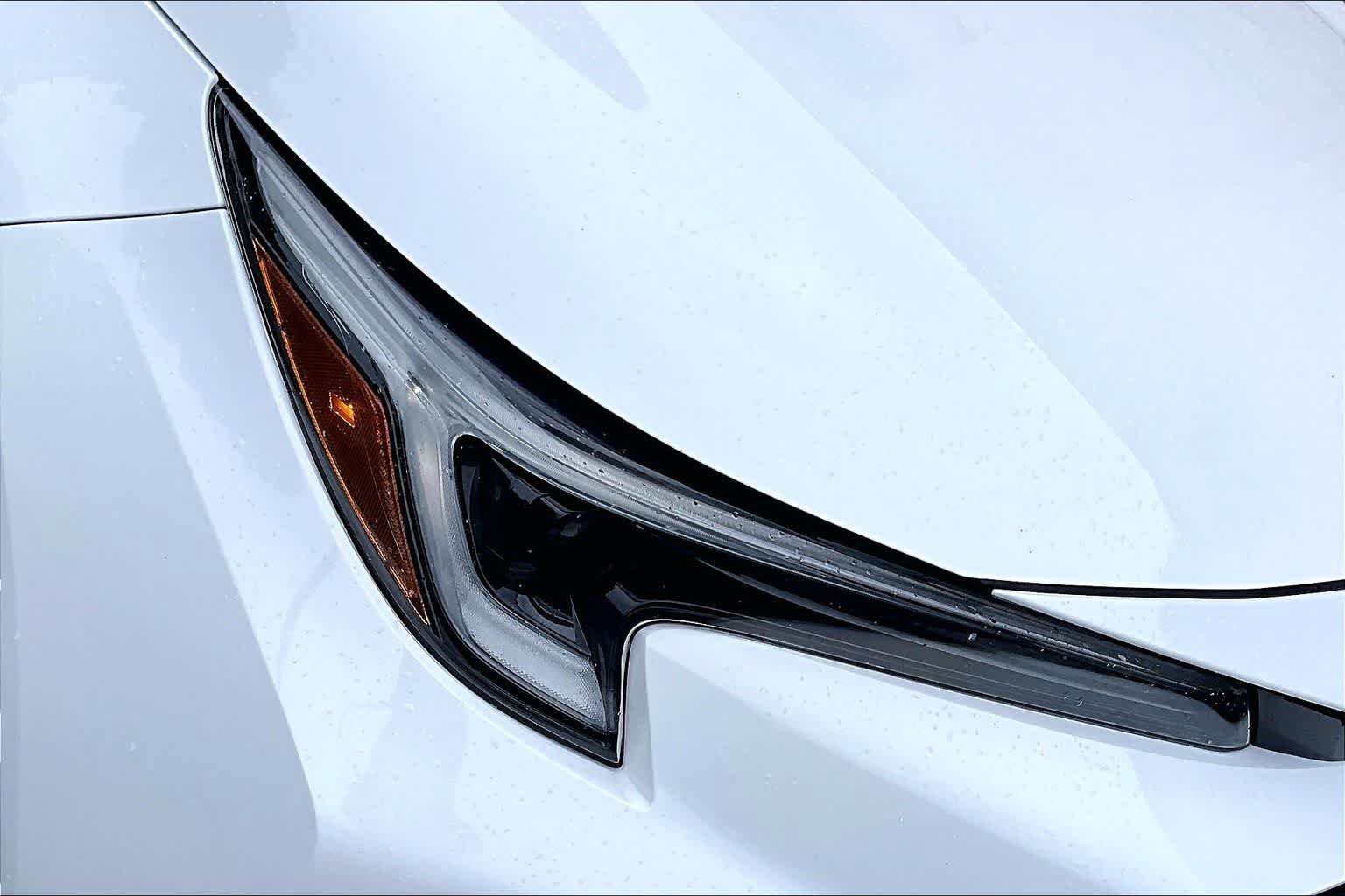 Certified 2024 Toyota Corolla SE FWD image 28
