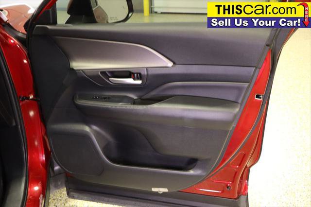 Used 2024 Toyota Grand Highlander XLE image 31