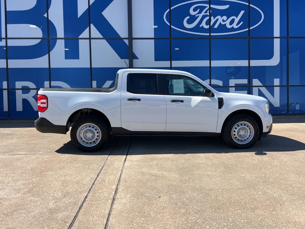 Used 2024 Ford Maverick XL image 9