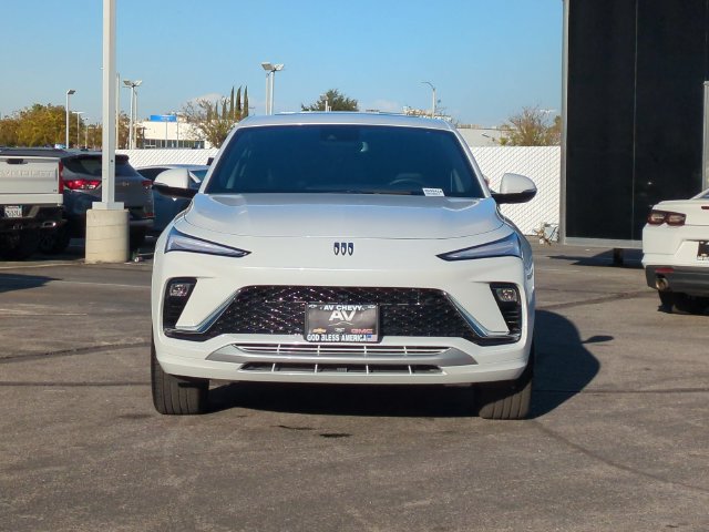 Used 2024 Buick Envista Avenir FWD image 3
