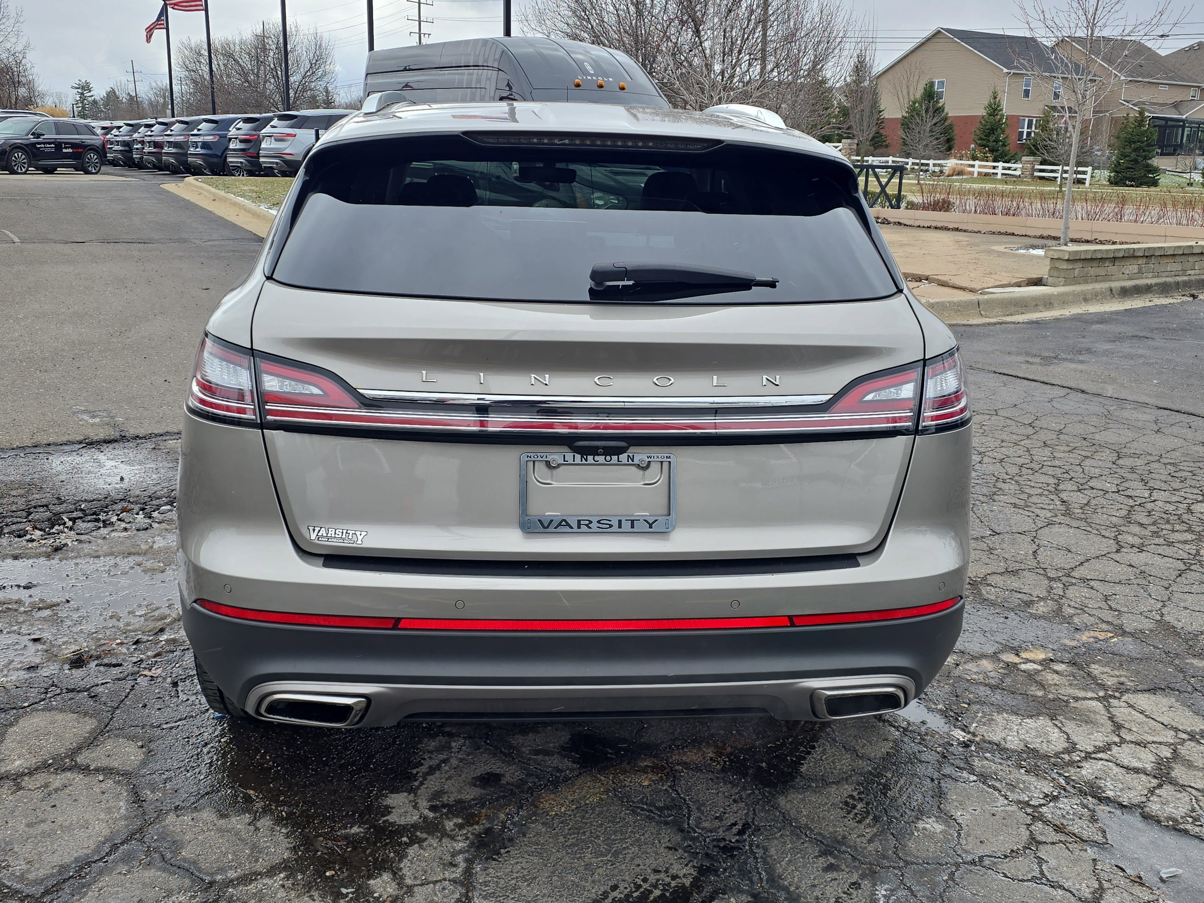 Certified 2023 Lincoln Nautilus Reserve w/ Equipment Group 201A AWD/4WD image 5