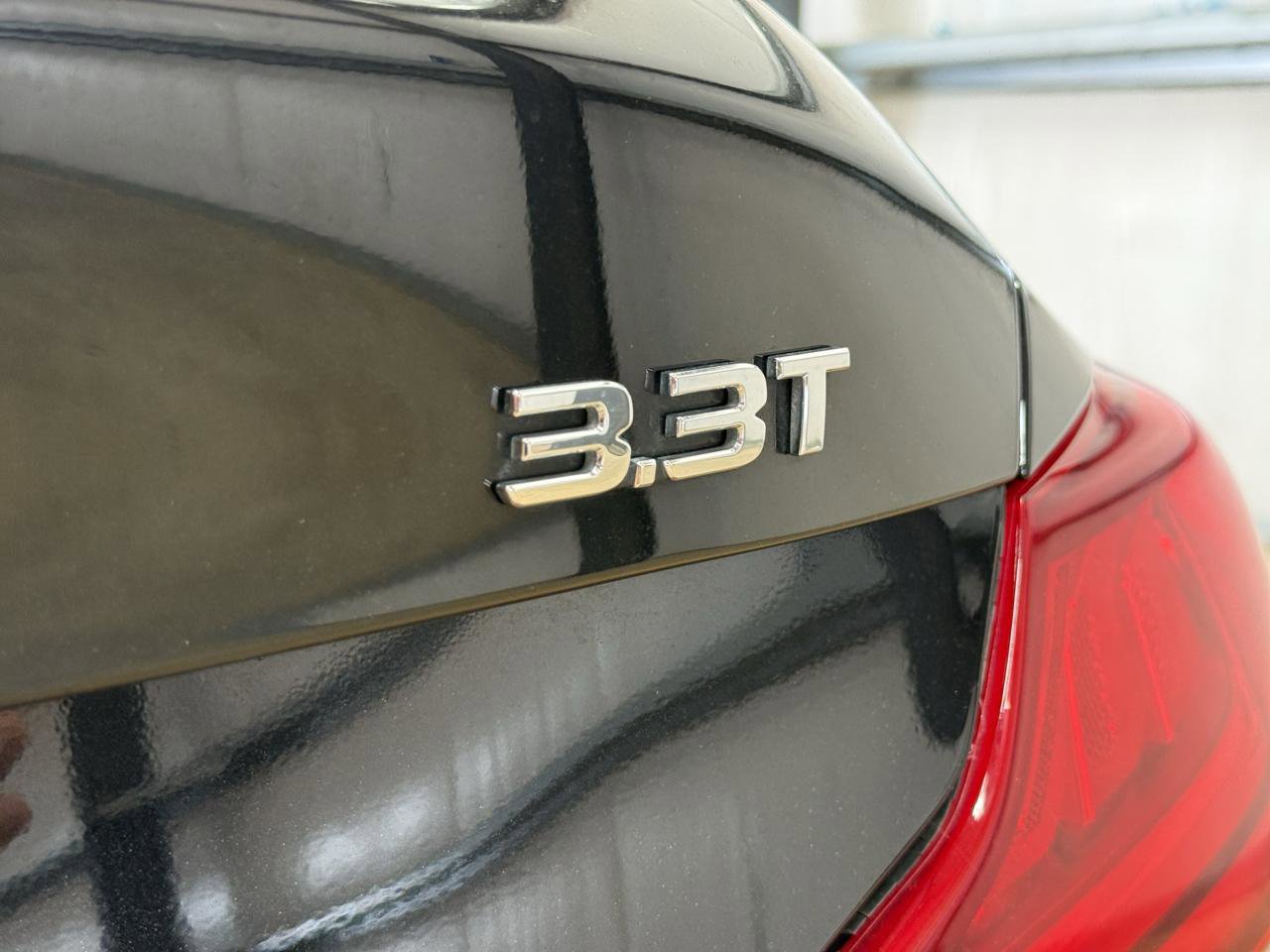 Used 2021 Genesis G70 3.3T RWD image 10