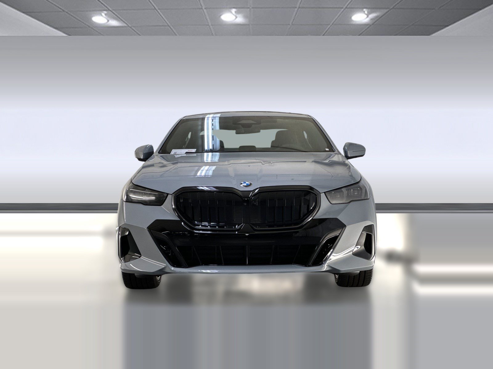 Used 2026 BMW 530i w/ M Sport Package RWD image 5
