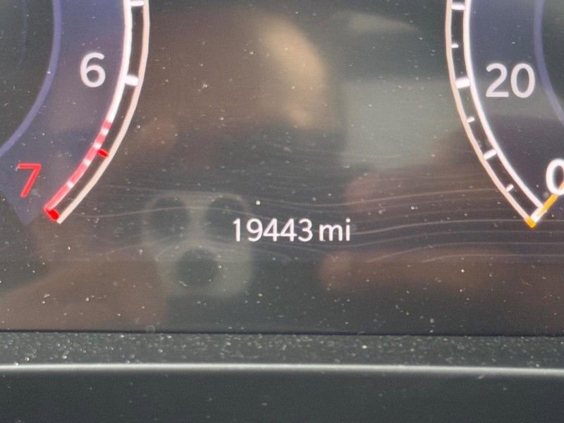 Used 2022 Jeep Grand Cherokee L Limited image 23