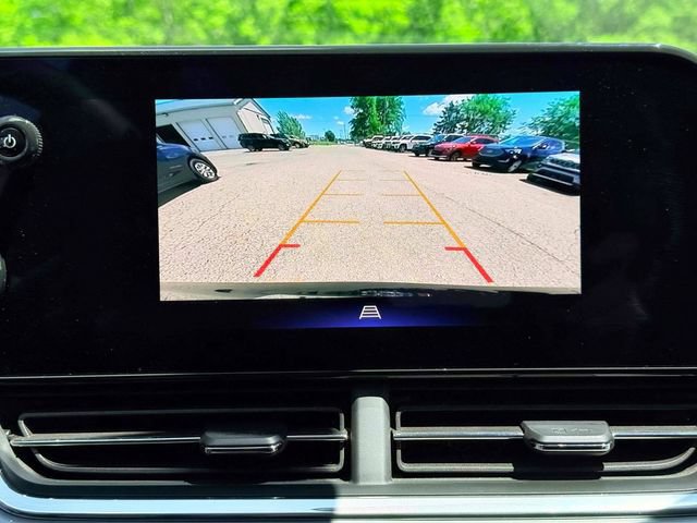 Used 2025 Chevrolet Trax LT w/ LT Convenience Package FWD image 26