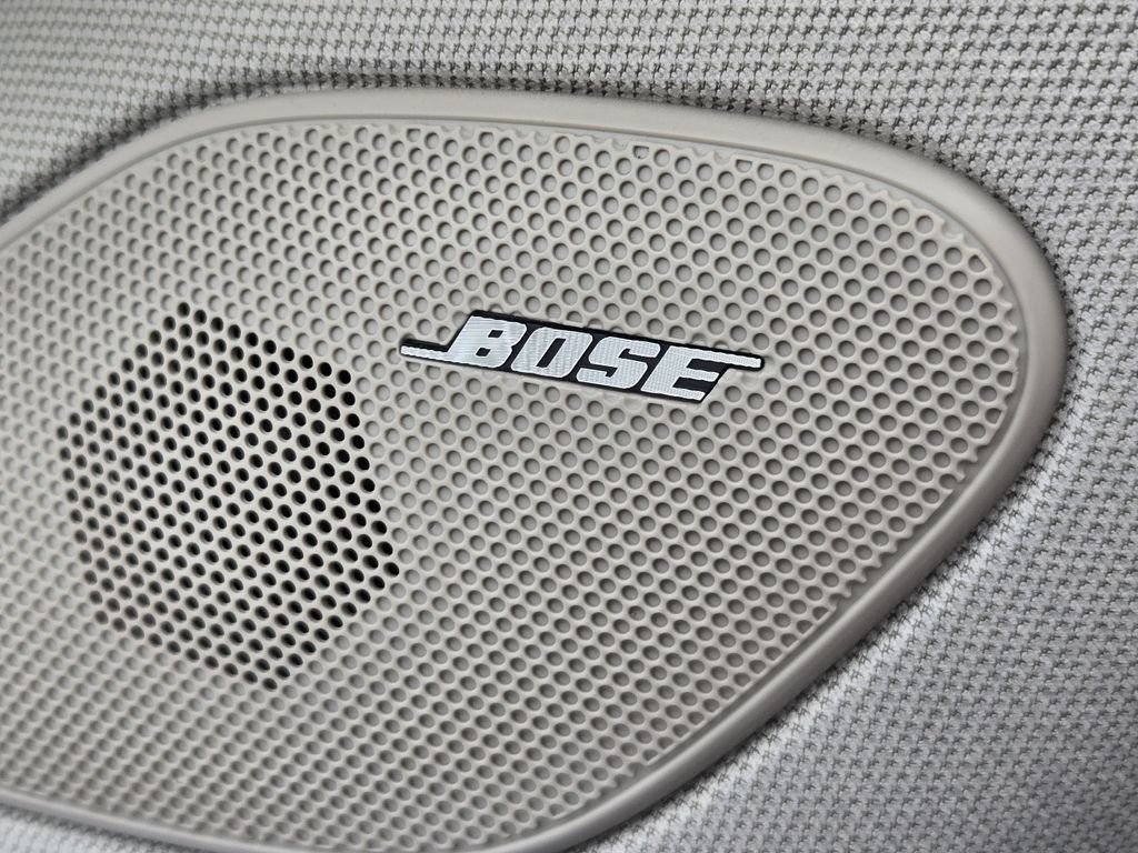 Used 2012 Cadillac SRX Premium w/ LPO, Protection Package AWD/4WD image 8