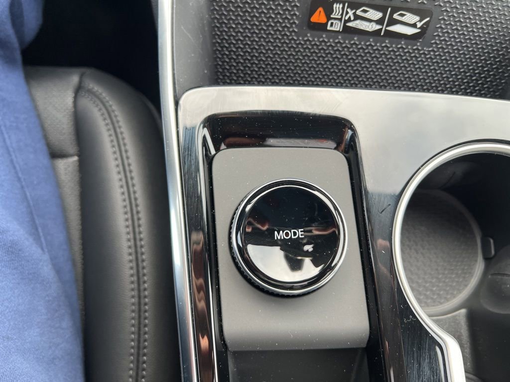 New 2026 Chevrolet Equinox LT w/ Convenience Package II image 22