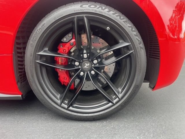 Used 2018 Ferrari 488 GTB RWD image 13
