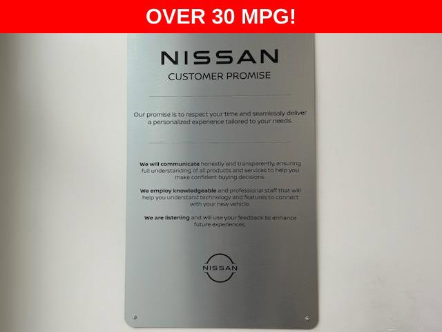 New 2025 Nissan Versa SR w/ Trunk Package FWD image 37