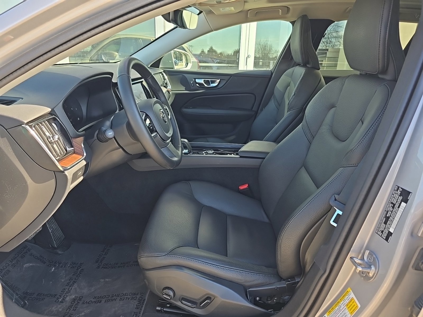 Certified 2025 Volvo V60 B5 Cross Country Plus image 7