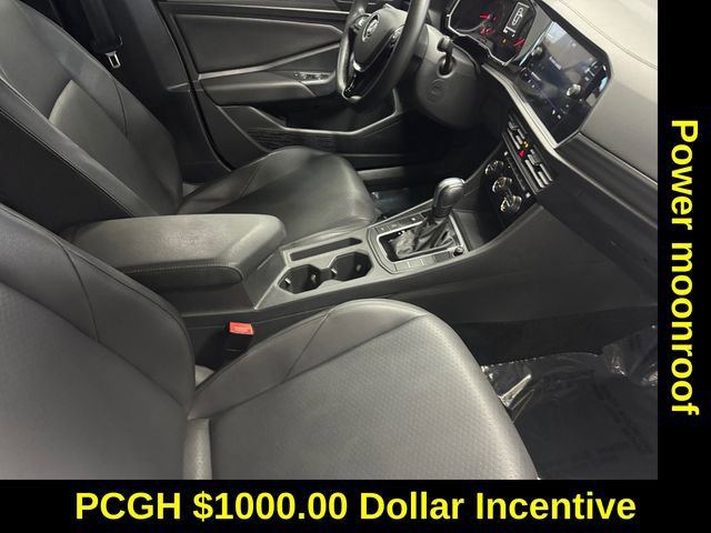 Used 2020 Volkswagen Jetta SEL image 4