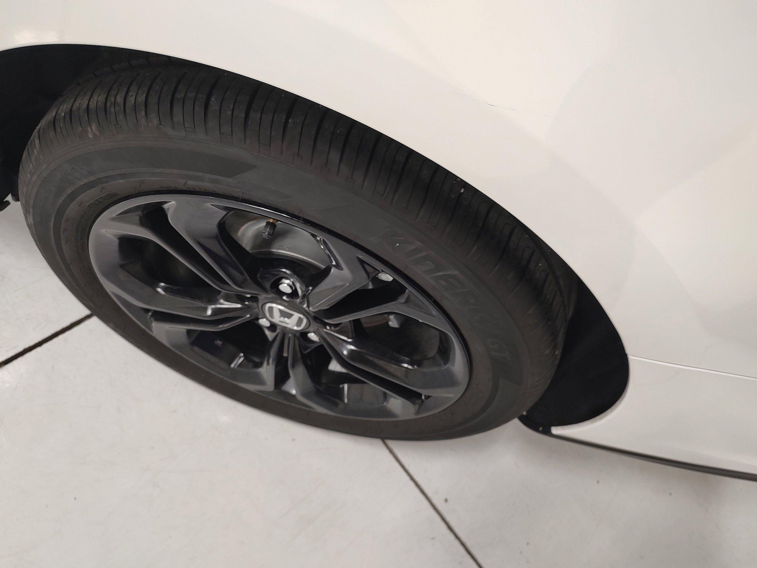 Used 2025 Honda Accord SE image 14