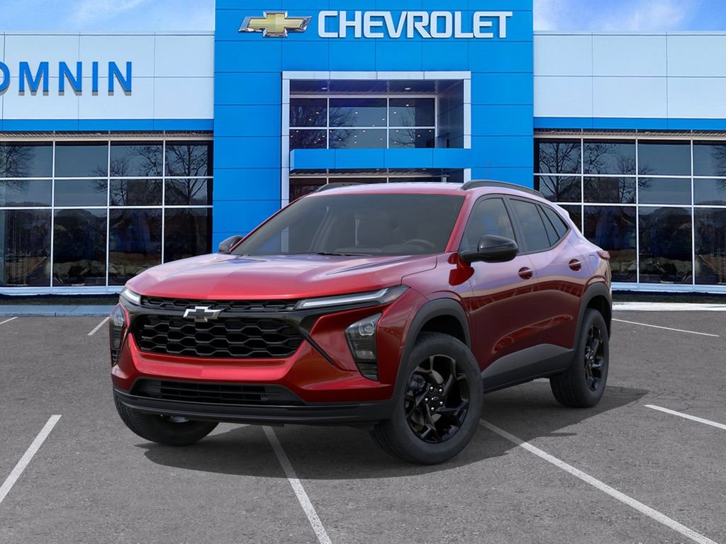 New 2026 Chevrolet Trax LT w/ Midnight Edition FWD image 7
