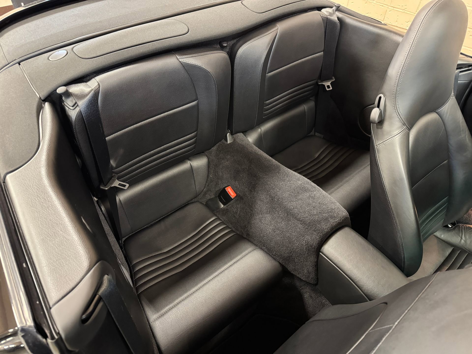 Used 2003 Porsche 911 Carrera RWD image 27