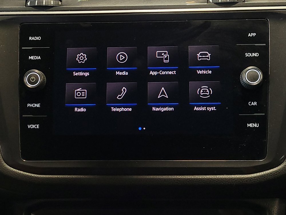 Used 2023 Volkswagen Tiguan SE FWD image 25