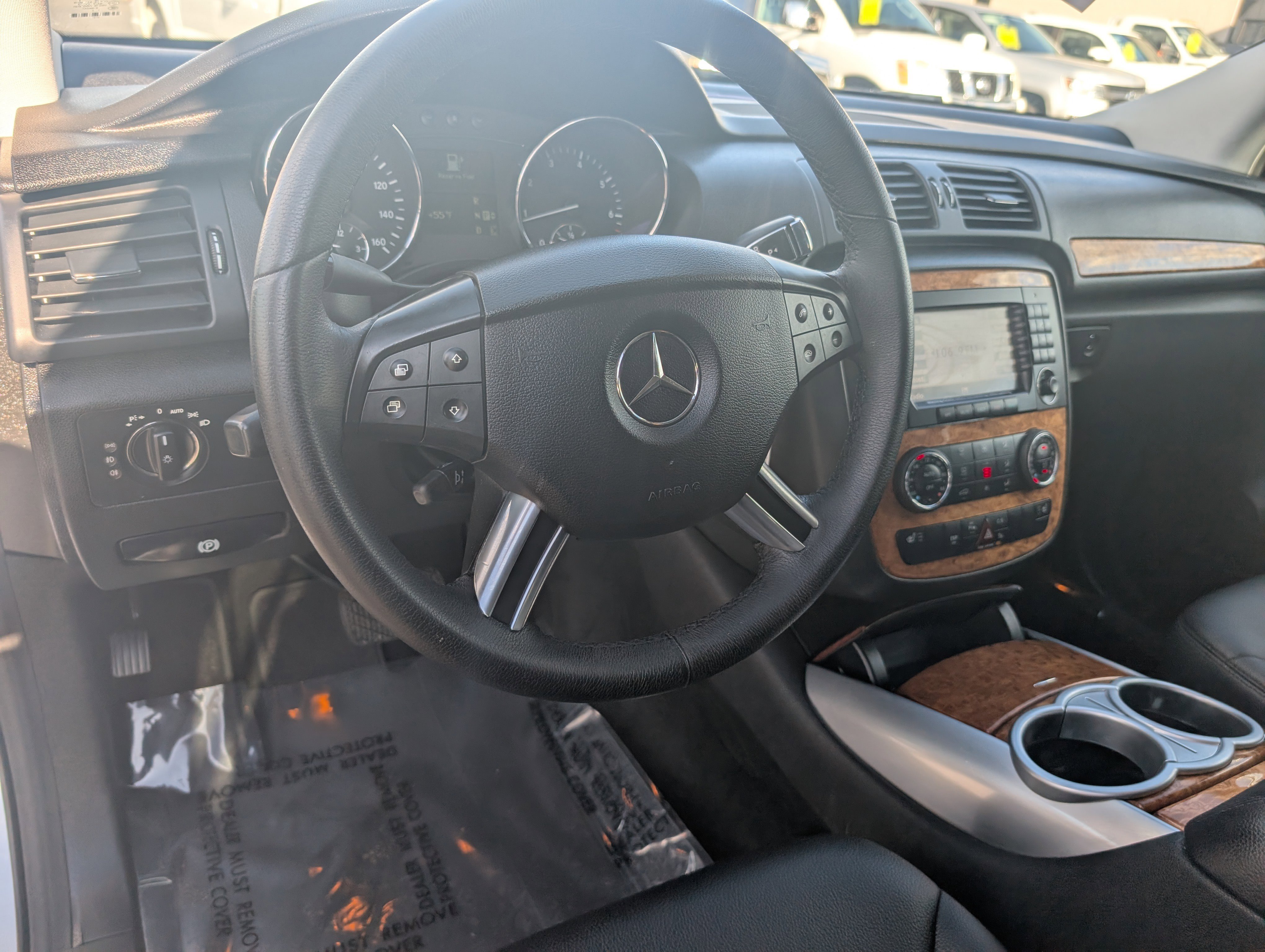 Used 2008 Mercedes-Benz R 350 4MATIC image 14