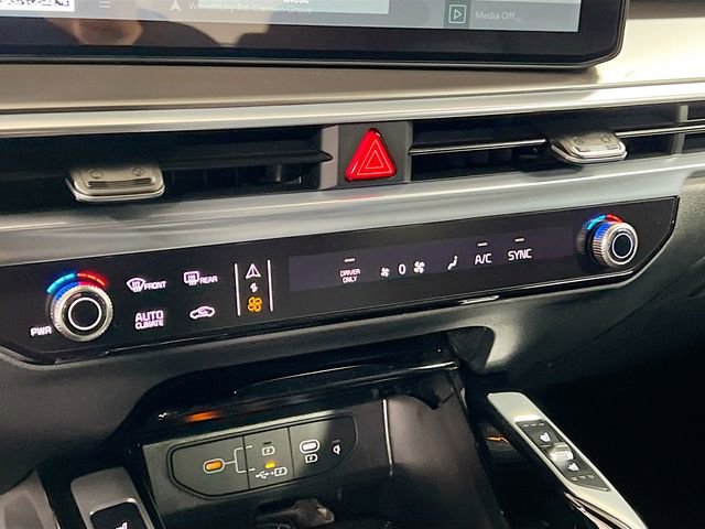 New 2026 Kia Sorento SX Prestige image 16