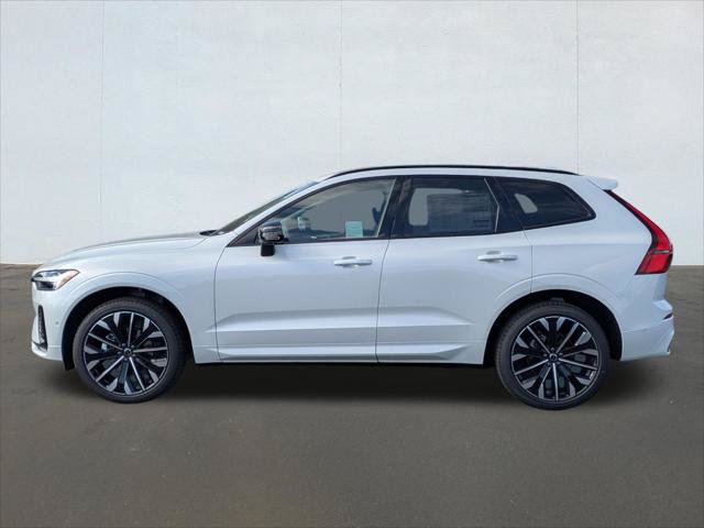 New 2026 Volvo XC60 B5 Ultra w/ Climate Package AWD/4WD image 3
