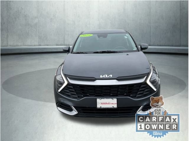 Used 2024 Kia Sportage LX image 2