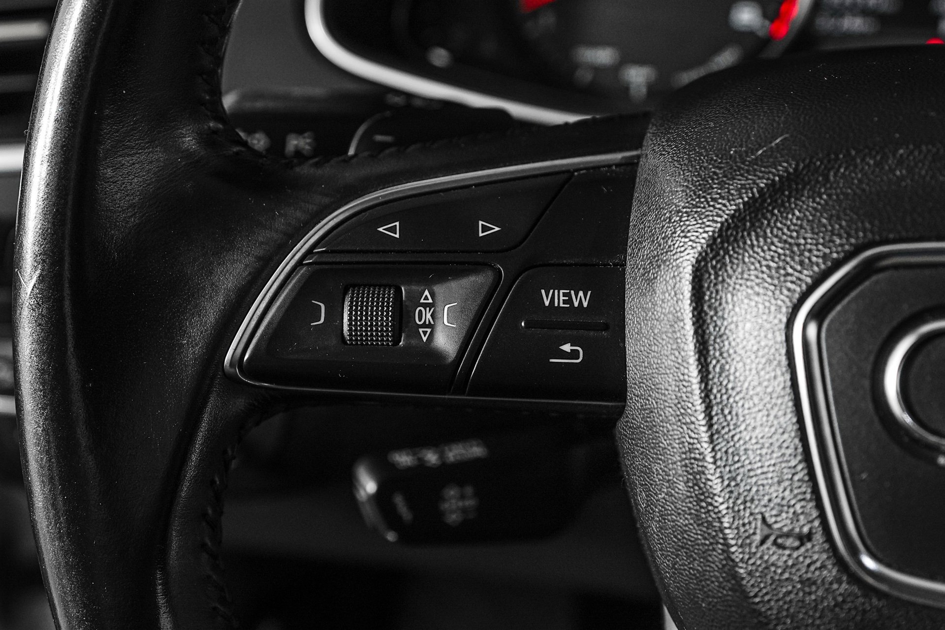 Used 2017 Audi Q7 3.0T Premium Plus w/ Premium Plus Package image 19