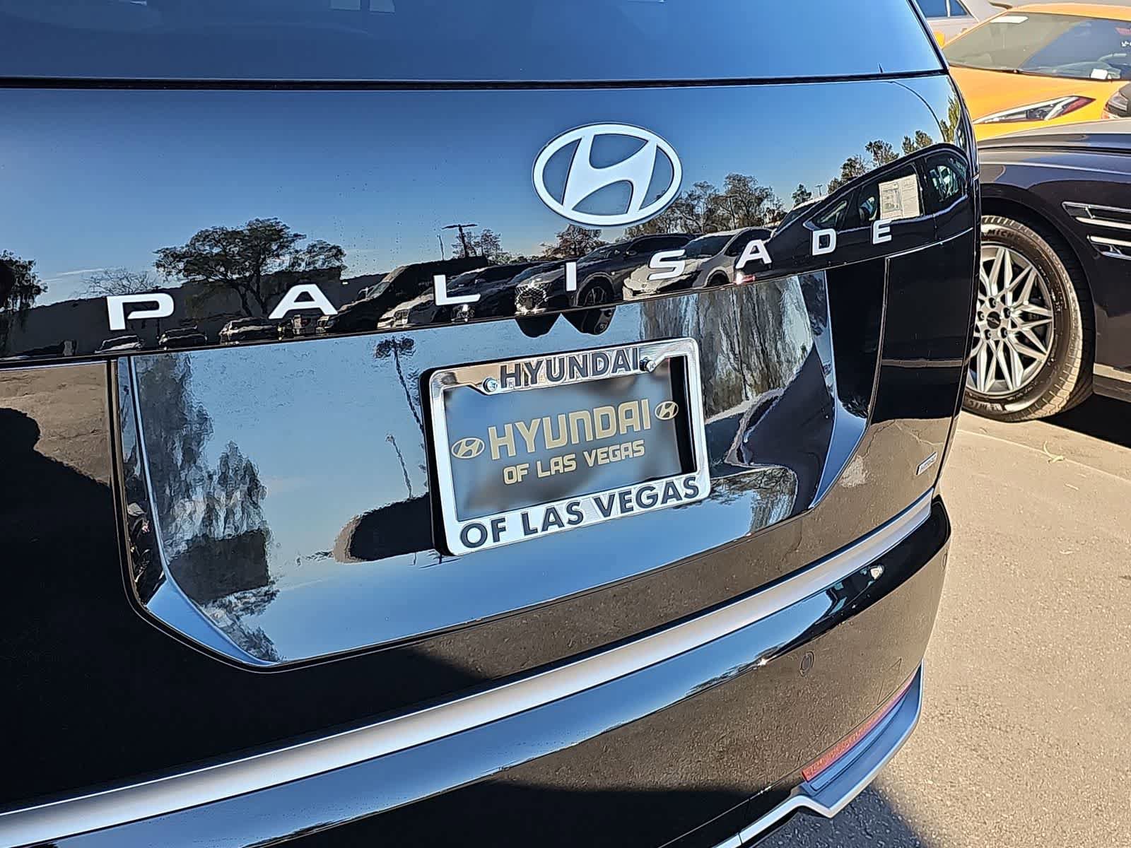 Certified 2026 Hyundai Palisade Calligraphy AWD/4WD image 11