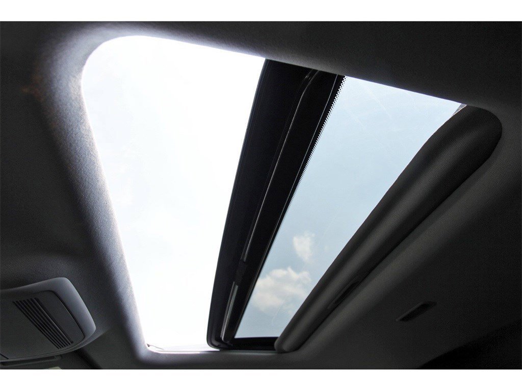 Certified 2025 MAZDA CX-30 AWD 2.5 S w/ Preferred Package image 21