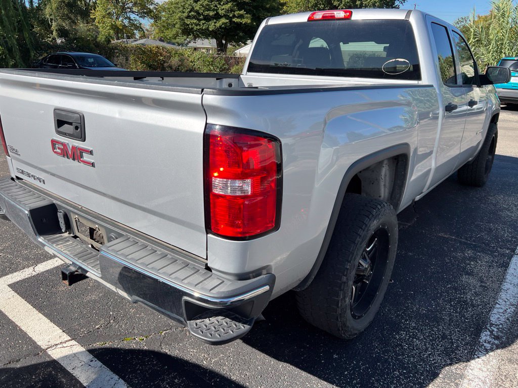 Used 2017 GMC Sierra 1500 4x4 Double Cab w/ Sierra Convenience Package image 6