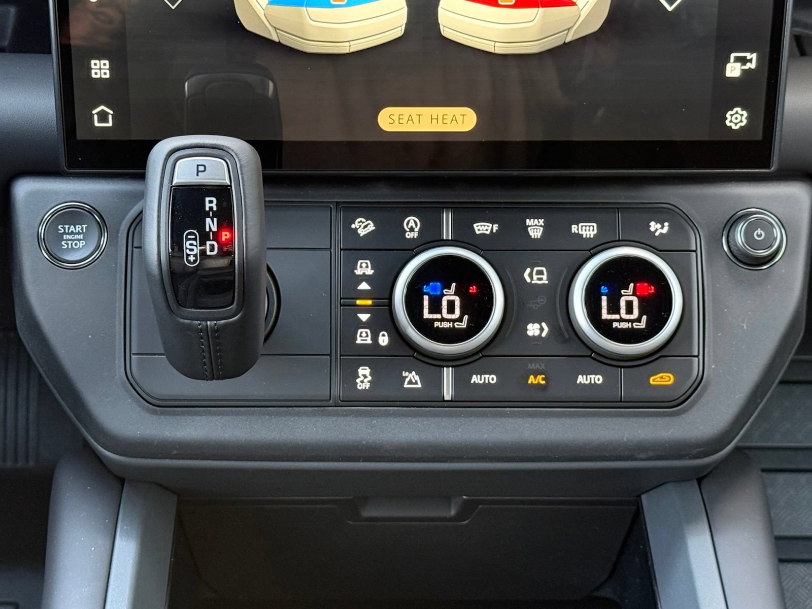 New 2026 Land Rover Defender 110 X-Dynamic SE AWD/4WD image 28