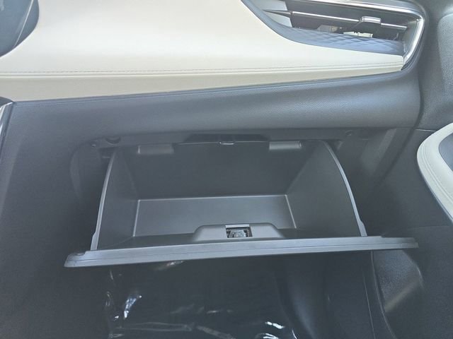 Used 2026 Buick Encore GX Sport Touring w/ Comfort Package image 30