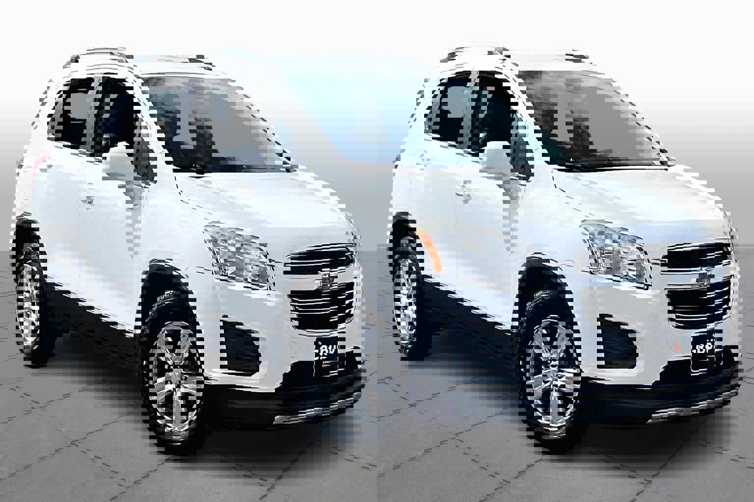 Used 2016 Chevrolet Trax LT w/ LT Convenience Package image 3