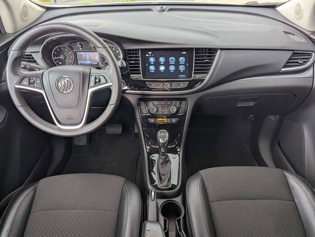 Used 2021 Buick Encore Preferred w/ Safety Package FWD image 15